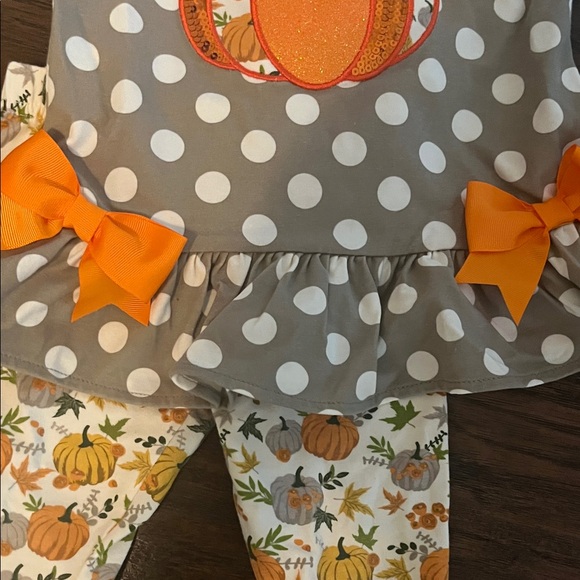 Rare Edition EUC Fall Polka Dot Pumpkin Matching Set - Picture 3 of 5